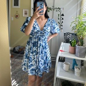 Abercrombie & Fitch blue and white babydoll dress size xs